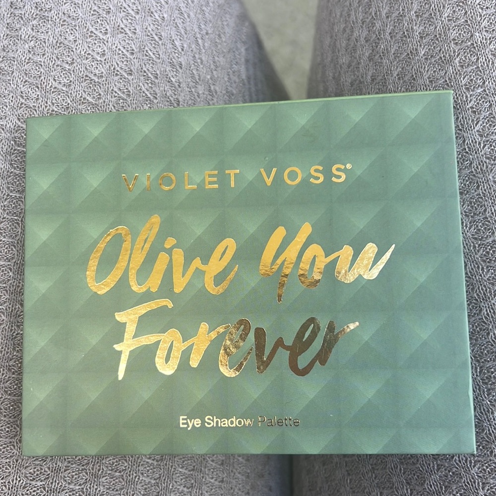 Violet voss olive you forever palette